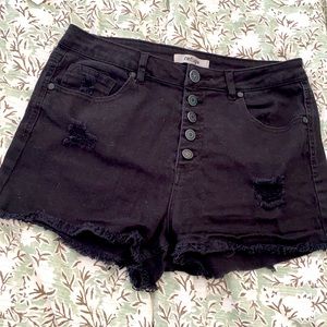 High waisted black jean shorts 🔥